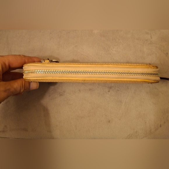 Coach Accordion Zip Wallet with Dangling Heart Charm in Signature Jacquard. - Picture 8 of 12